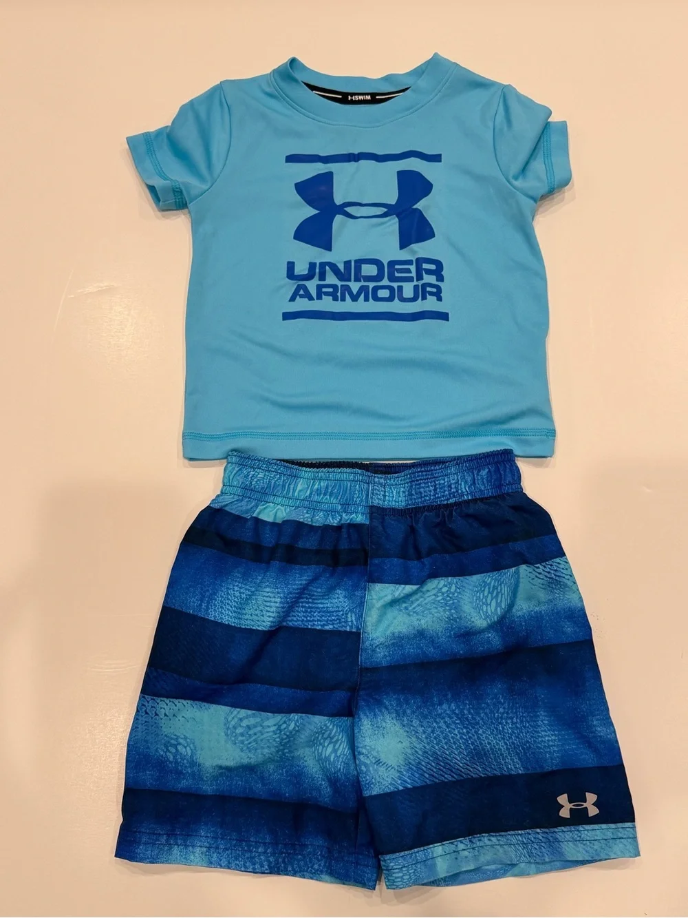 Under Armour Boys 2-Piece Swim Set Size 2T Blue Rash-guard Shirt and Swim Trunks
